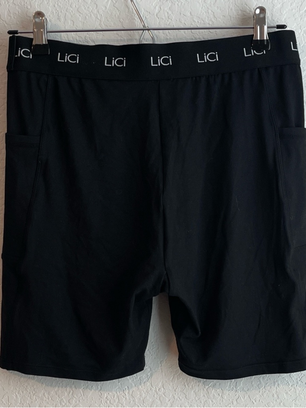 Lici Fit: Black Strappy Bralette and Biker Shorts Set - Picture 8 of 12